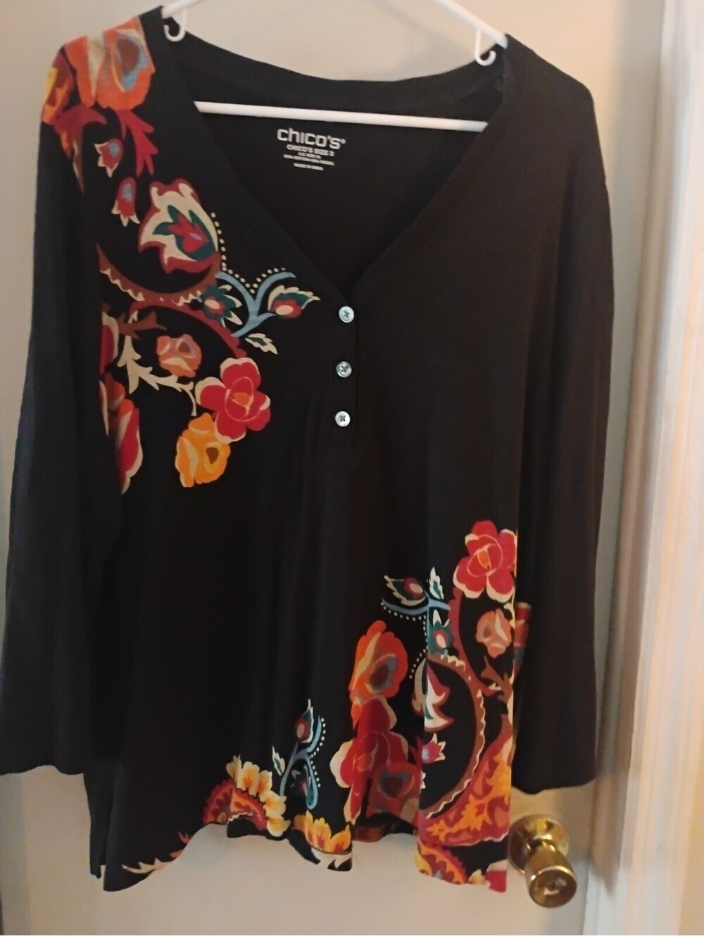 Chico's Black Floral Embroidered Button V-Neck Tunic Top